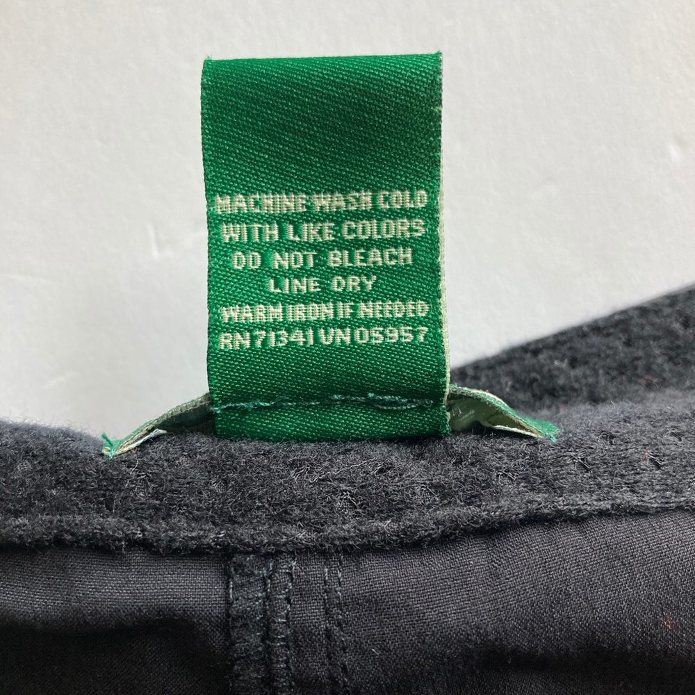 L.L. Bean Comfort Trail Crop Pants Black Reg 10 Zip Pockets Stretch Woven - Picture 14 of 14